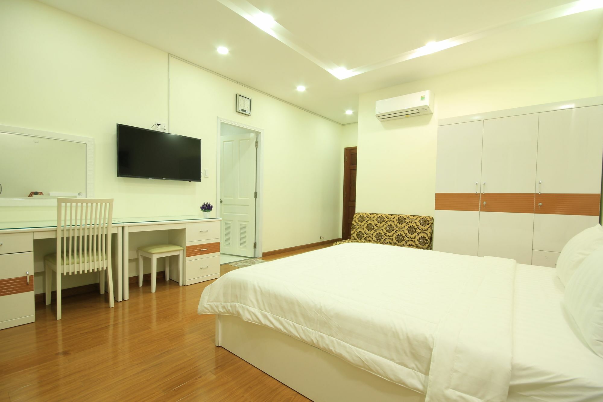 Smiley Apartment 15 Хошимин Екстериор снимка